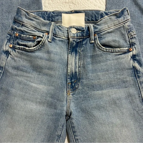 MOTHER Insider Crop Step Fray Denim Jeans High Rise Waist Raw Hem Light Wash 24